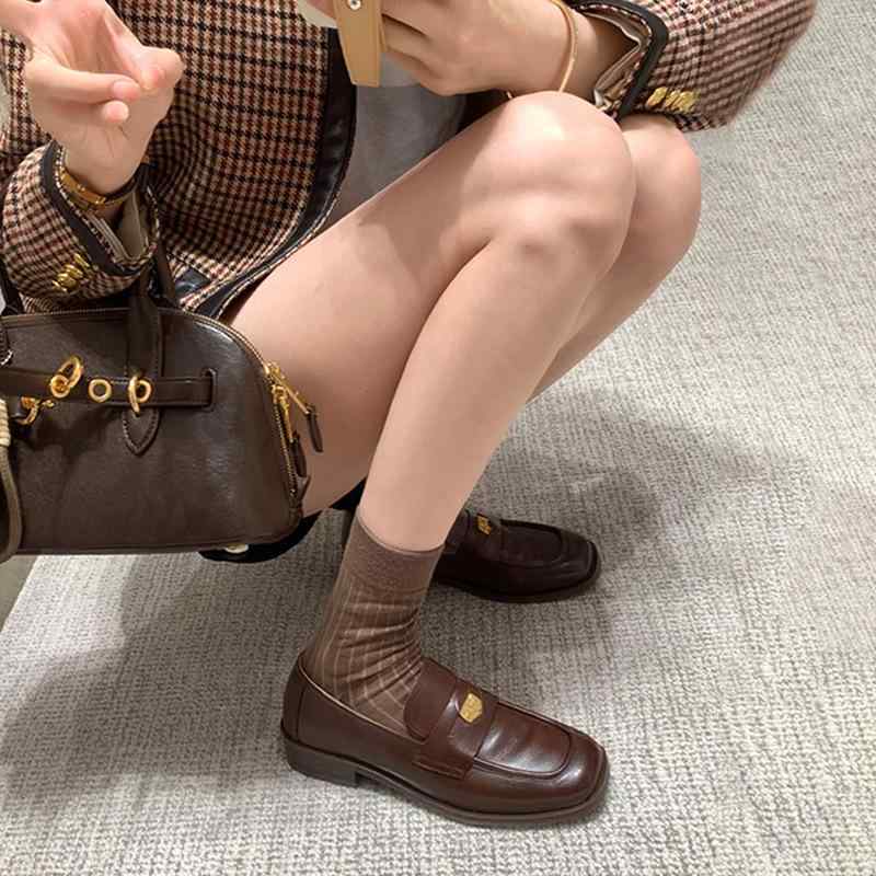 ローファー レディース 牛革 フラットシューズ レザーシューズ 靴 モカシン 厚底 ローヒール 婦人靴 女性 革靴 黒 ブラック ブラウン コーヒー色 秋冬 春