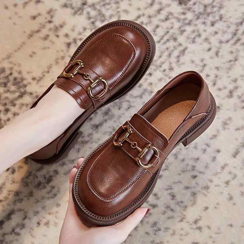 ローファー レディース 靴 春 本革 フラット 厚底 スリッポン シューズ 婦人靴 丸頭 民族風 ブラック ブラウン