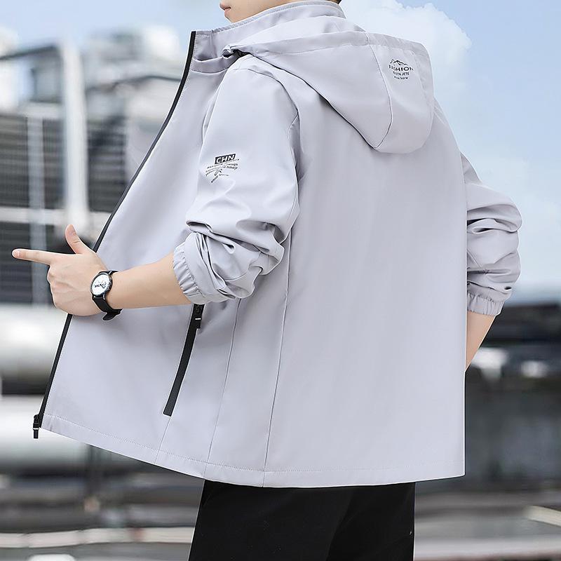 ・商品カテゴリ: ジャケット・素材機能: 通気性、防風・スタイル: 韓版・対象年齢: 成人・襟型: 立ち襟・フィット: ルーズ・前立て: ジッパー・フード: なし・厚さ: 薄手・柄: 無地・対象: 青年・生地: 化学繊維混紡・メイン素材: ...