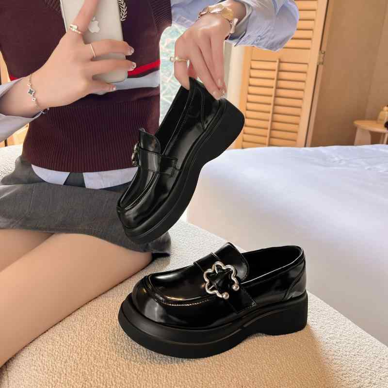 ローファー レディース 厚底 学院風 ラウンドトゥ スリッポン 通勤 通学 JK制服 春夏 牛革 キャンバス ゴム底 黒 白