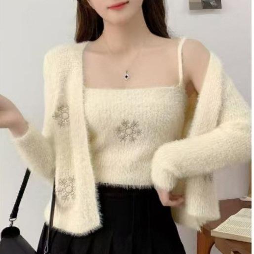 ニットアンサンブル レディース 雪の結晶 刺繍 カーディガン キャミソール セットアップ 秋冬 婦人服 私服 名媛 象牙白 黒 グレー ブルー ピンク 紫 杏色 黄色