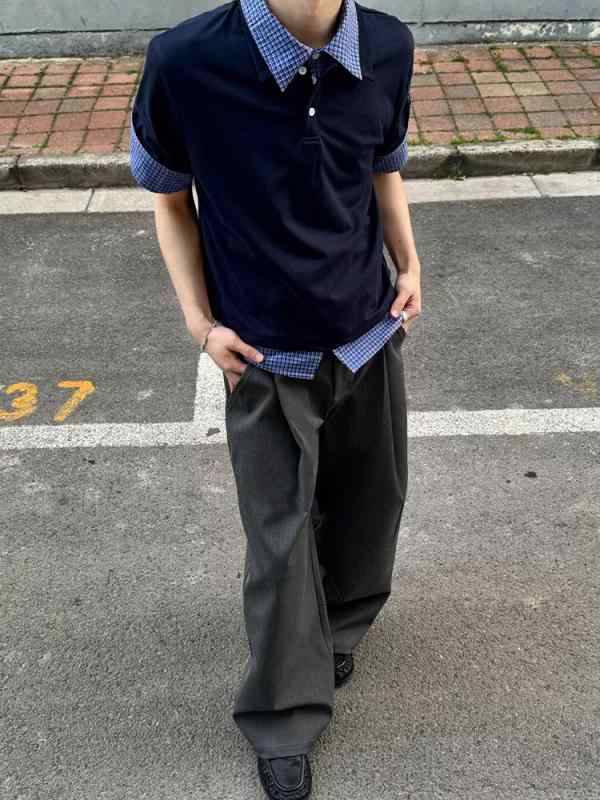 JMWH フェイクツーピース パッチワーク チェック 柄 POLO カラー 半袖 シャツ インテリ 高級 エレガント 高級 Tシャツ ミュウシリーズカテゴリー: スタイル: ジェンダーレススタイル袖丈: 半袖バージョン: フィットタイプパターン: ストライプ特別な職人技: コラージュ/スプライシング厚さ: 薄い季節に合わせて: Summer淘宝網カテゴリー: ユースファッション（18～24歳）商品番号: 25089ブランド: その他発売年・発売時期: 2025年夏生地名: コットン主な生地成分の含有量: 綿60% ポリエステル40%主な生地構成: コットン該当するシナリオ: カジュアル在庫の種類: 注文全体色: フローラルグレー,濃い青サイズ: S,M,L,XL主な下流プラットフォーム: ,,アリエクスプレス主なエリア: ヨーロッパ,南アメリカ,東南アジア,North America,北東アジア,中東ライセンス取得可能なプライベートブランドがある: いいえ服装の詳細: 非対称マテリアル機能: 通気性ある製品カテゴリー: ポロシャツ