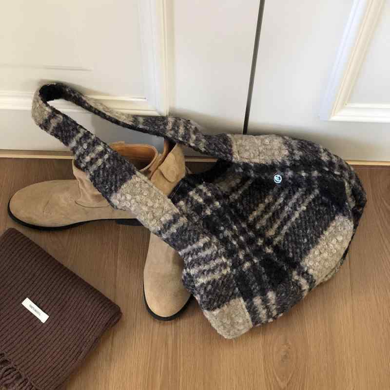 バッグ レディース 高級感 简约 バケットバッグ 大容量 ウール 肩掛け 秋冬 デイリー