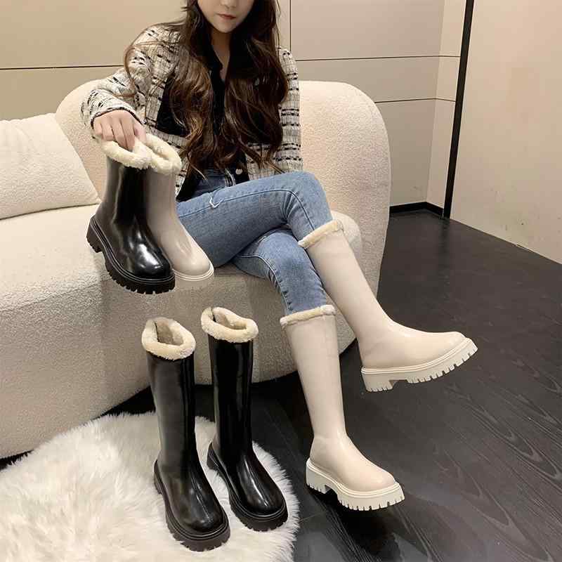 ブーツ レディース 韓流 厚底 美脚 身長アップ 暖かい 防寒 カジュアル 秋冬 ショートブーツ ロングブーツ 黒 白