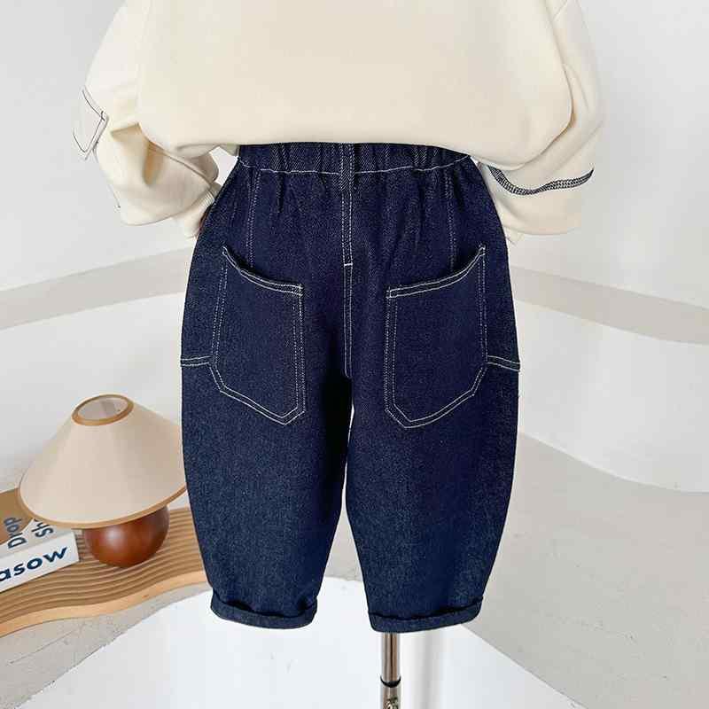 子供用ジーンズ 男女兼用 韓国風 デニムパンツ ロングパンツ 3歳〜8歳 無地 深色 春秋 中腰 伸縮性 ウ..