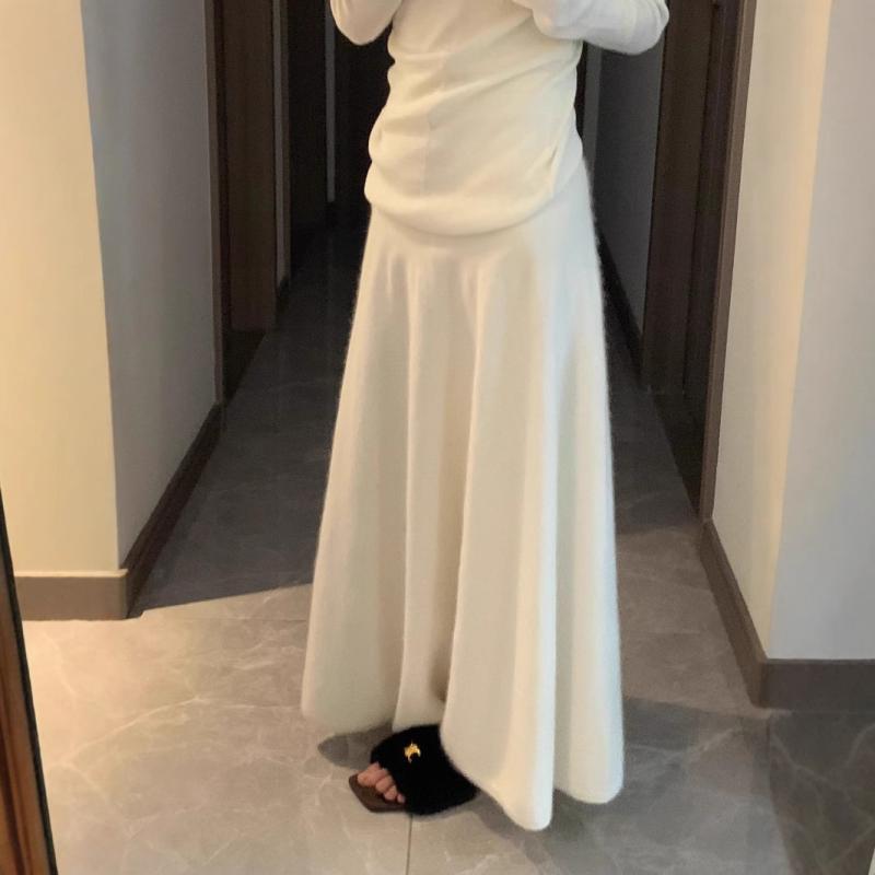 スカート レディース 秋冬 厚手 ミディアム丈 Aライン マーメイドスカート ウール混紡 きれいめ かわいい 白色 黒色