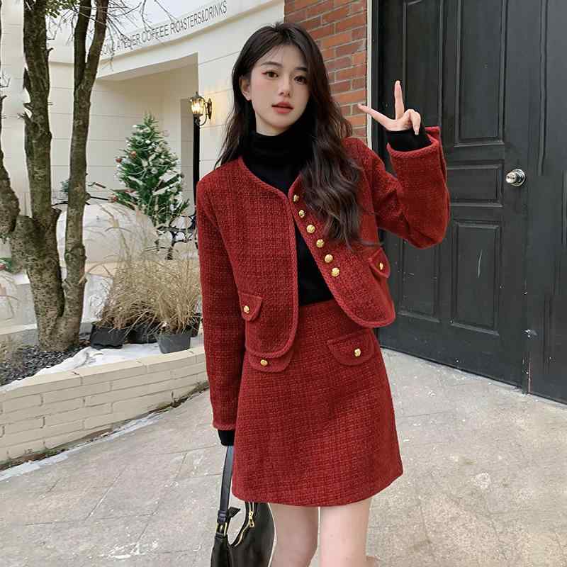 ・柄: 無地・スカート丈: ロング・素材: アクリル・カラー: レッド、ブラック・サイズ: L、XL、2XL、3XL、M (大きめサイズ)・スタイル: 通勤、都会的・袖丈: 長袖 (超長袖)・袖のタイプ: 通常袖・対象: レディース・種類:...