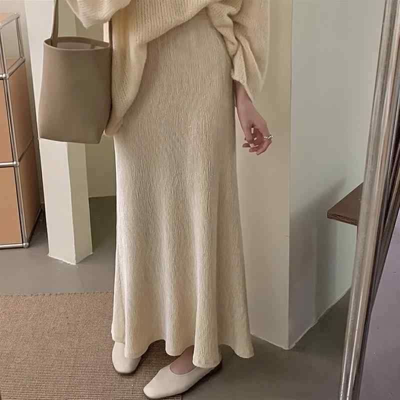 スカート レディース 秋冬 高腰 Aライン ベロア 中丈スカート 魚尾スカート レトロ プリーツ ロングスカート 包臀 エレガント 杏色 コ..