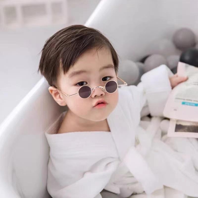 サングラス 小さめ レディース メンズ 丸型 힙합 レトロ UVカット カラーレンズ ストリート スケーター 普段使い 金 黒 銀