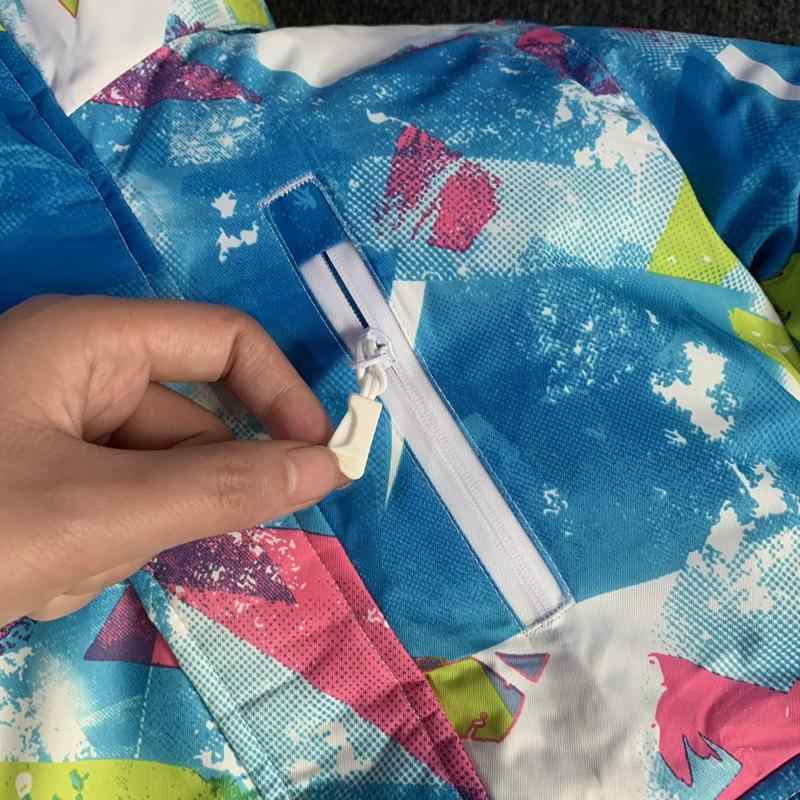 キッズ スキーウェア 上下セット 男の子 女の子 厚手 防風 防水 防寒 スキー ジャケット パンツ 110 12..