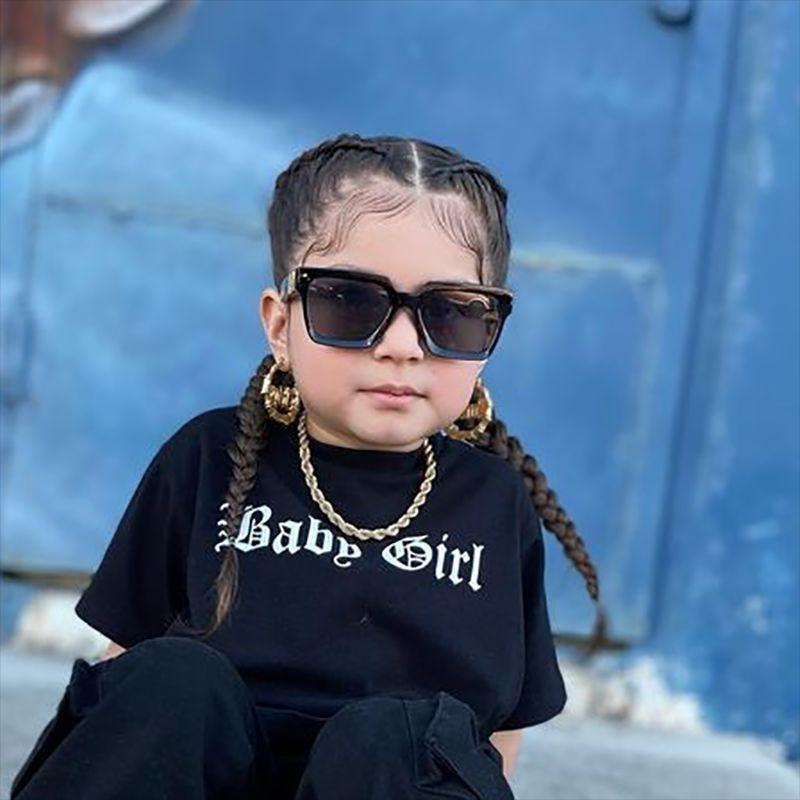 サングラス キッズ 子供用 UVカット 紫外線対策 ファッション トレンド スクエア型 ブラック ピンク系 レッド グリーン