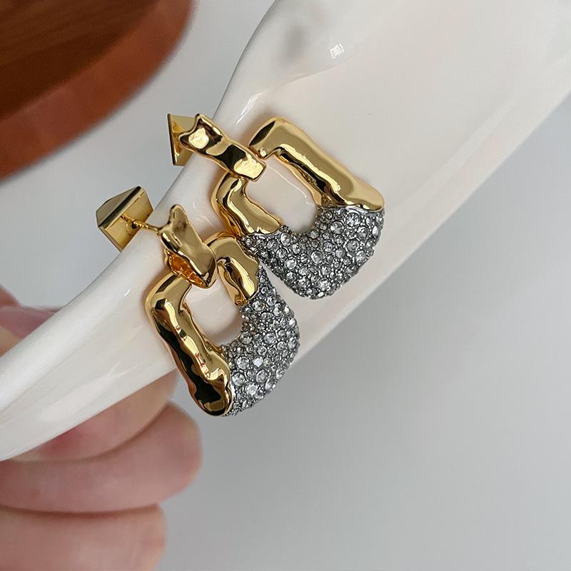 ピアス レディース 幾何学模様 ジルコニア ゴールドカラー 電気メッキ加工 個性派 アクセサリー ギフト パーティー イベント