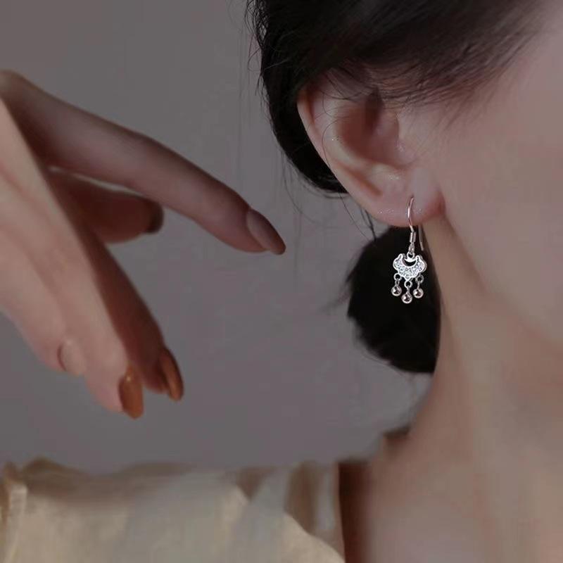 ピアス レディース s925シルバー アレルギー対応 如意 平安ロック イヤリング レトロ 国潮風 円珠 タッ..