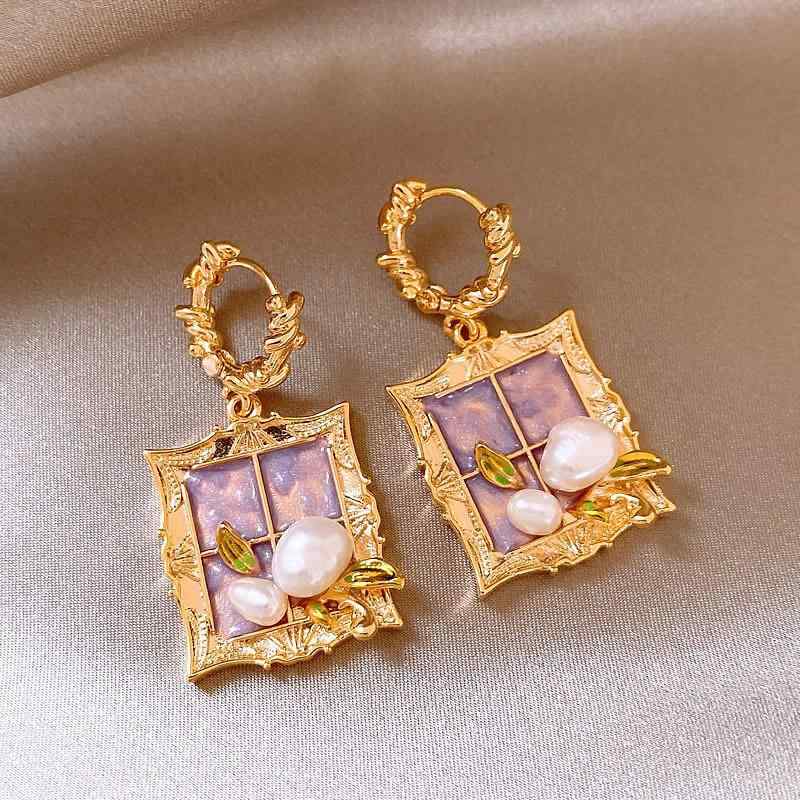 ピアス レディース バロック 天然パール 油絵風 イヤリング 紫色 軽やか 高級感 ユニーク エレガント ..