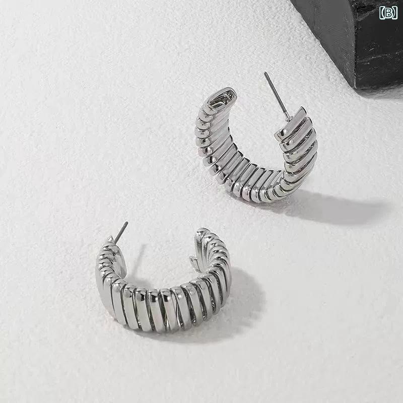 �ԥ��� ��ǥ����� ����ե��٥å� ��������� ���˥���� ������� ����С� ����Ū ��֤� ���������� ������ ����륮���б� �⸫�� ��å��������ƥ�