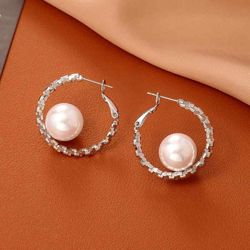 ピアス レディース シルバーカラー 大粒パール 幾何学模様 サークル リング 電気メッキ加工 ドロップ イヤリング ファッション トレンド パーティー ギフト