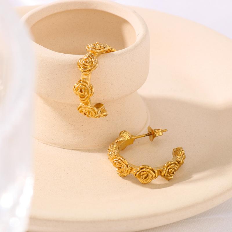 イヤリング レディース 18K 真鍮 鍍金 バラ 薔薇 ローズ 花柄 スタッドピアス レトロ ヴィンテージ風 アクセサリー ジュエリー 上品 エレガント フェミ...