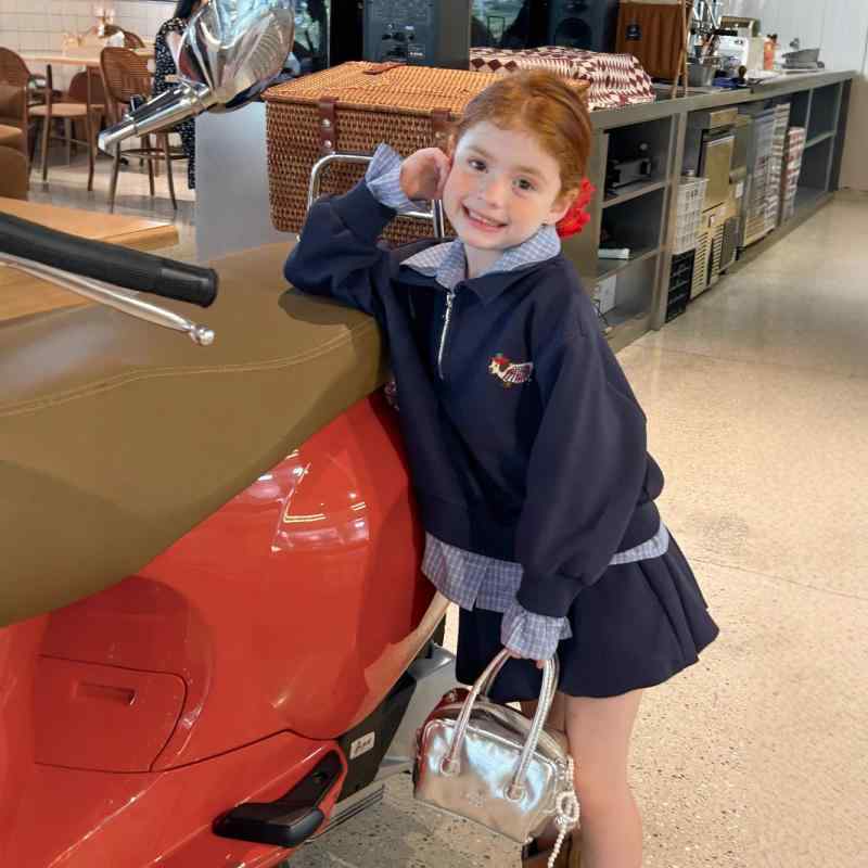 子供用セットアップ 2点セット 女の子 中大童サイズ 長袖トップス ミニスカート 格子柄 春秋 普段着 75%綿 紺色