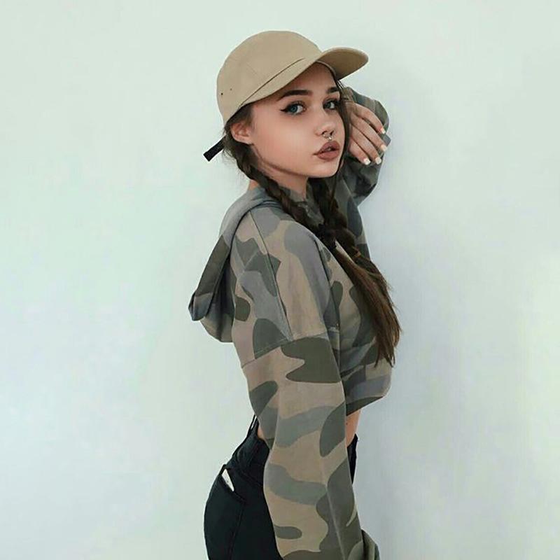 パーカー レディース 迷彩柄 プルオーバー フード付き 長袖 ポリエステル ゆったり 楽ちん 普段使い ストリート カジュアル スポーティー
