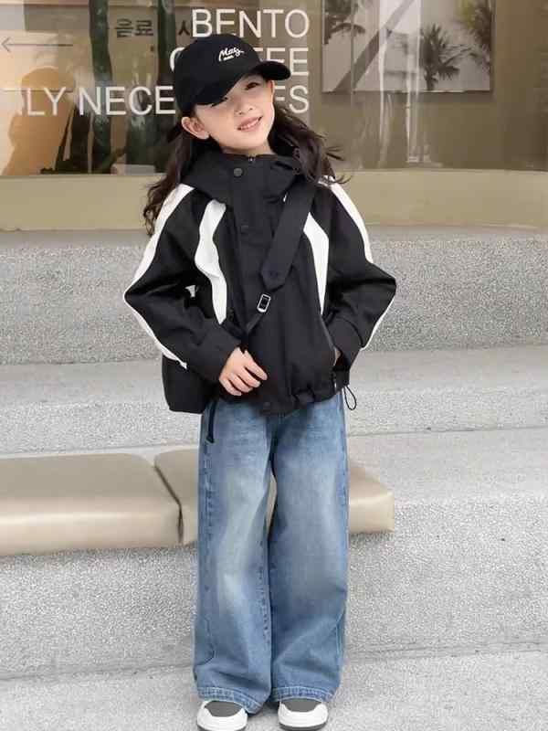 キッズ アウター 子供服 女の子 ウインドブレーカー 春秋 薄手 ジャケット ジャンパー 100 110 120 130 140 150 160 ポリエステル 黒 白 切り替え フード付き