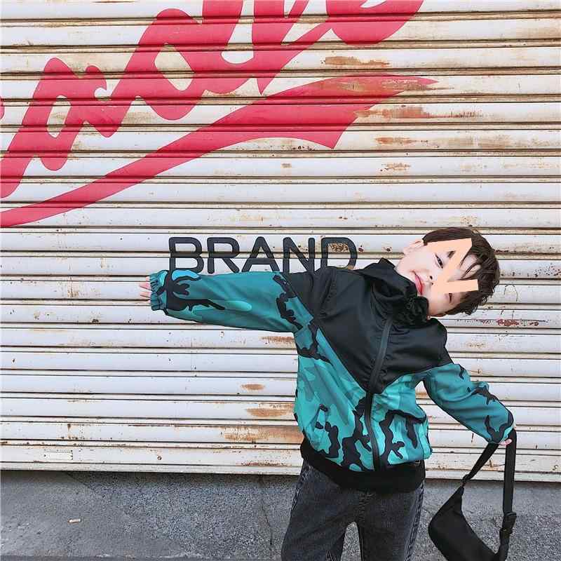 ・性別: 男の子・対象年齢: 新生児(0~1歳、80cm以下)・ネックライン: ラウンドネック・スタイル: カジュアル・柄: 無地・厚さ: 薄手・フード: なし・要素: スポーツ・袖丈: 長袖・安全性レベル: A・素材: 綿・裏地: 綿・留め具: ジッパー・フィット感: レギュラー・色: 薄手（裏起毛なし）、裏起毛、ブルー迷彩（薄手/裏起毛）、カーキ ワークパンツ、パープル・対応身長: 90cm, 100cm, 110cm, 120cm, 130cm, 140cm, 150cm, 160cm・着丈: ロング・商品カテゴリ: 子供用アウター/ジャケット/コート