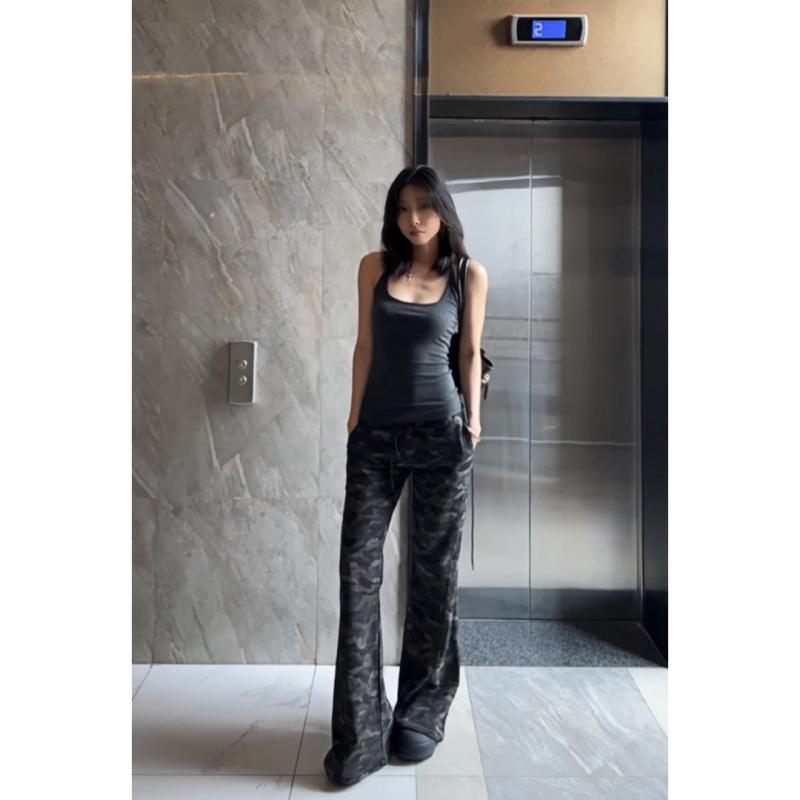 パンツ レディース 大きいサイズ 迷彩柄 ローライズ 微フレアパンツ ポリエステル ...