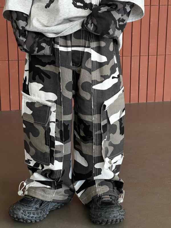 キッズ パンツ 男の子 迷彩柄 コットン ズボン 韓国風 ファッション ゆったり カジュアル ロングパンツ 子供服 春秋 100cm 110cm 120cm 130cm 140cm 150cm