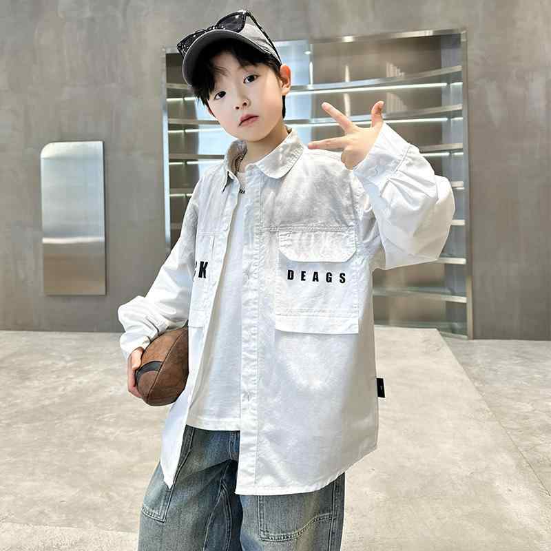 ・対象: 男の子・対象年齢: 中・高学年(8歳以上)・スタイル: 韓国・襟の形: 襟付き・袖丈: 長袖・柄: その他・素材: 綿100%・安全レベル: B類・色: 白、緑・対応身長: 130cm、140cm、150cm、160cm、170cm、16459.2cm・カテゴリー: 子供用シャツ