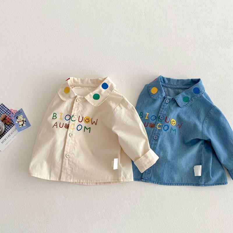 ・カテゴリ: 子供用シャツ・対象: 男女兼用・対象年齢: 3～8歳 (身長100～140cm)・スタイル: 韓国風・ネックライン: 襟付き・袖丈: 長袖・柄: 無地・素材: 綿98%・安全レベル: A・カラー: アーモンドベージュ、デニムブルー・サイズ: 73、80、90、100、110、120