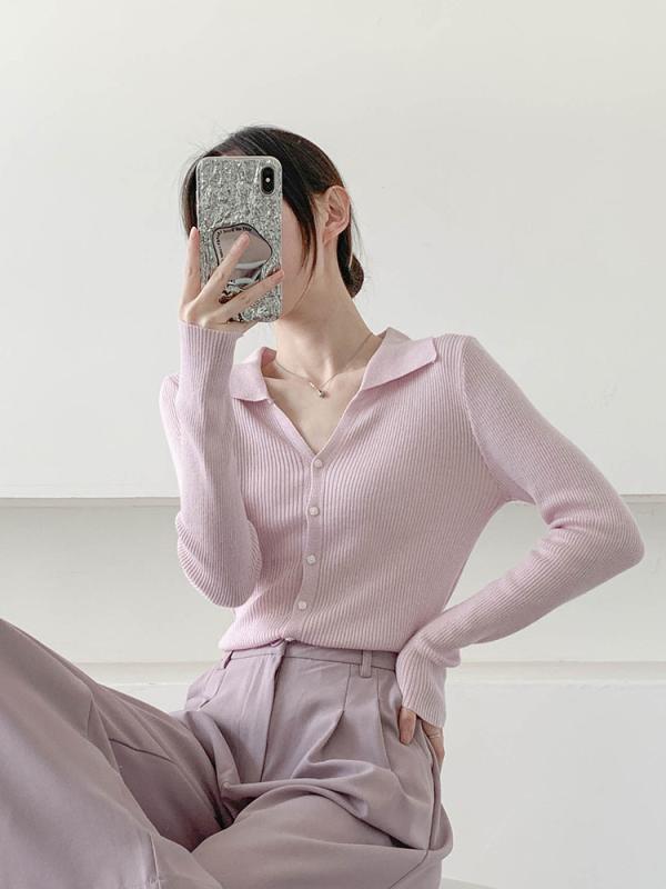 ・素材: 粘胶纤维・柄: 無地・厚さ: 普通・組み合わせ: 単品・スタイル: カーディガン・シルエット: レギュラー・袖のタイプ: レギュラー袖・襟の形: ポロ襟・袖丈: 長袖・流行の要素: ボタン・着丈: 普通(50cm超え65cm以下)・加工: ニット・カラー: 柔紫色, ホワイト, ブラック, ライトブルー, フレッシュグリーン・サイズ: S, M, L・スタイル: 日韓カジュアル, シンプル・着方: カーディガン・前立て: シングルブレスト・製品カテゴリ: セーター