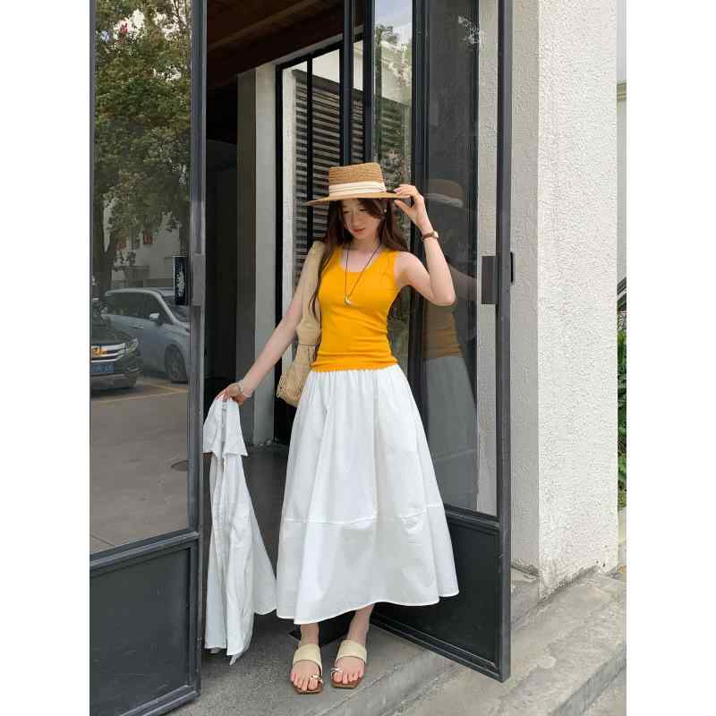 Camisoles - タンクトップ レディース 韓国風 ドーパミン イエロー Uネック ノースリーブ トップス 春夏 スリムフィット 黄色 赤色 オフホワイト 紺色 きれいめ かわいい