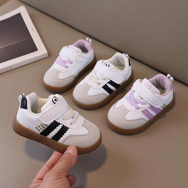 スニーカー キッズ 男女兼用 子供靴 ベビー 運動靴 カジュアル シューズ 幼児靴 ローカット 滑り止め 春秋 人工皮革 ブラック パープル