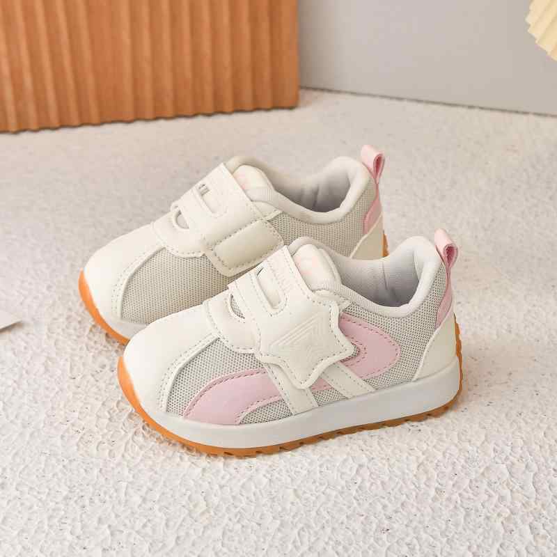 スニーカー キッズ 子供 春秋 メッシュ 通気性 スポーツシューズ 男の子 女の子 幼児 滑り止め 運動靴 カジュアル シューズ 黒 緑 ピンク系