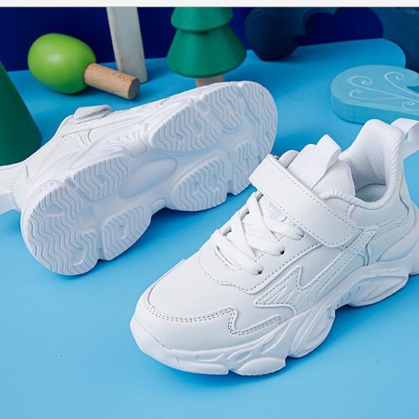 スニーカー キッズ 子供用 男の子 女の子 運動靴 スポーティー カジュアル 超遷 MDソール 白 黒 春夏秋冬