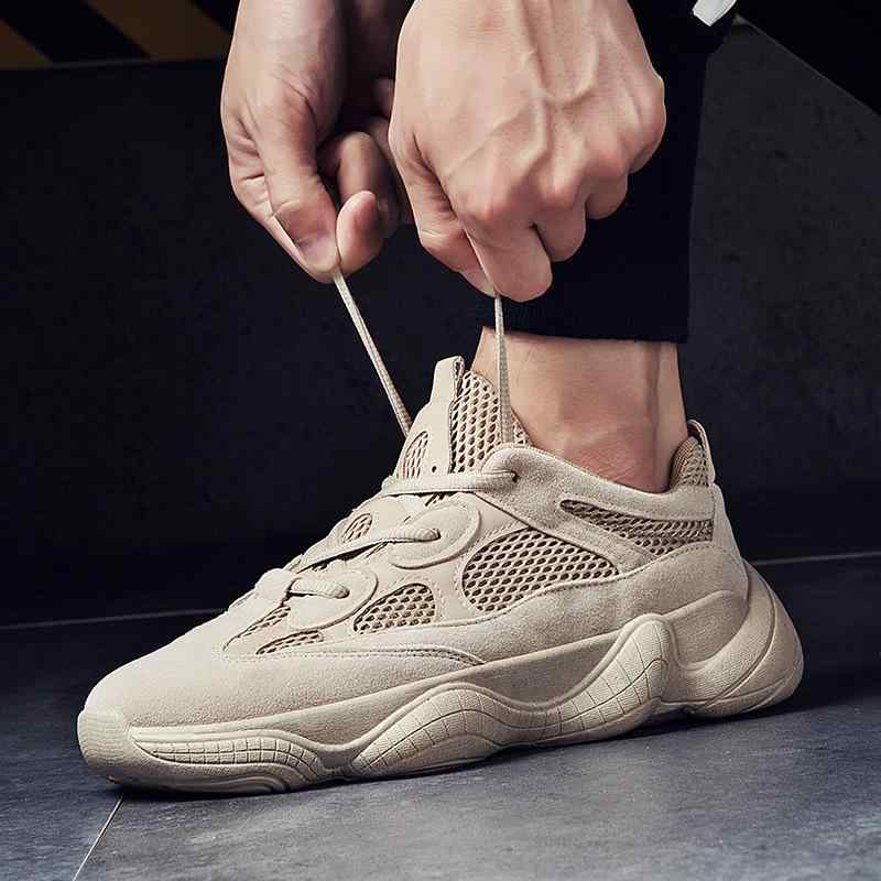 ・カテゴリ: スニーカー・対象年齢: 青年 (18～40歳)・スタイル: 運動靴・機能: 増高、通気性、滑り止め・柄: 無地・アッパー素材: メッシュ・ソール素材: ゴム・流行の要素: その他・ヒールの形状: 厚底・裏地素材: メッシュ・つ...