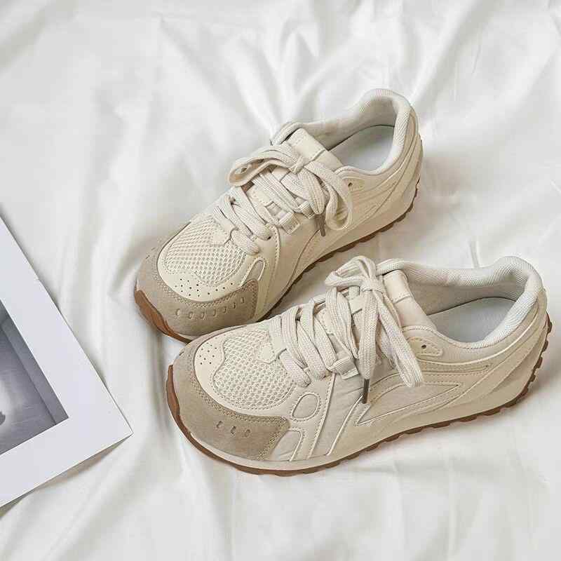 ・スタイル: 韓国版・流行要素: 浅口、レザー・靴のつま先の形状: ラウンドトゥ・アッパー素材: マイクロファイバー・レザーの特徴: 修正面・対象: 女性・ヒールの高さ: ローヒール(1-3cm)・パターン: 無地・適した季節: 冬、春、秋...