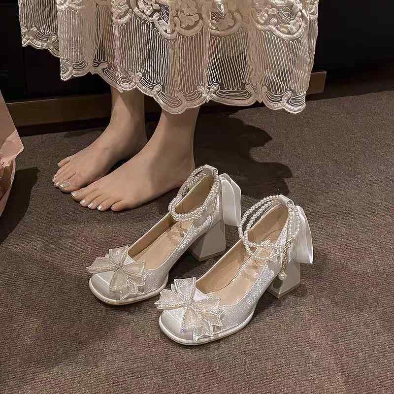 パンプス レディース 成人式 結婚式 メリージェーン スクエアトゥ 太ヒール ストラップ 春 ベージュ 4c..