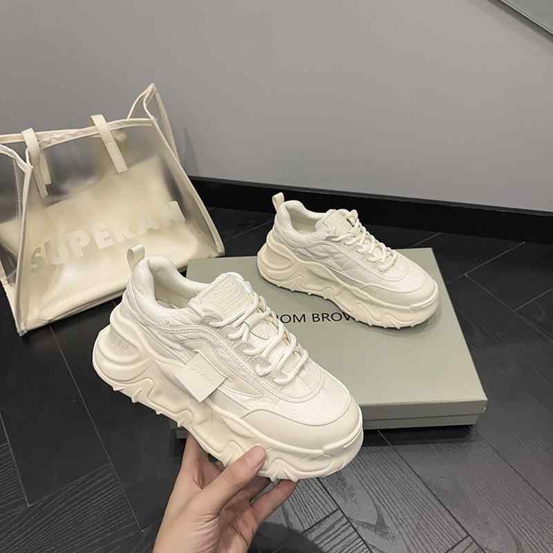 ・スタイル: 韓国・流行の要素: レザー・つま先の形状: ラウンドトゥ・アッパー素材: 牛革・ヒールの高さ: 3-5cm・柄: 無地・対象: 女性・適した季節: 春、夏、秋・カラー: ブラック、オフホワイト・サイズ: 35、36、37、38...