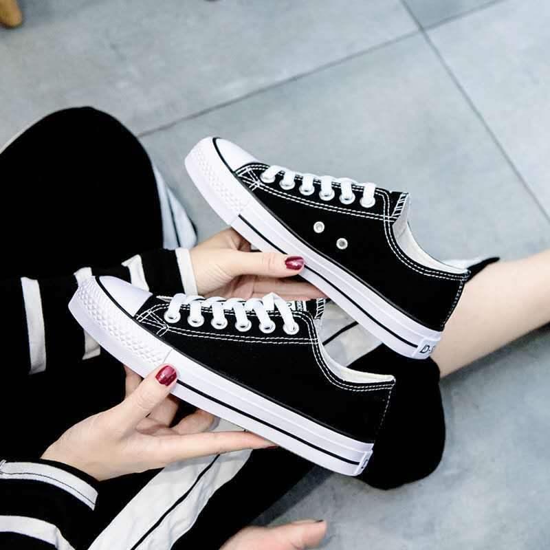 スニーカー レディース 学生 キャンバス地 ローカット フラットソール 韓国風 歩きやすい 運動靴 白 黒