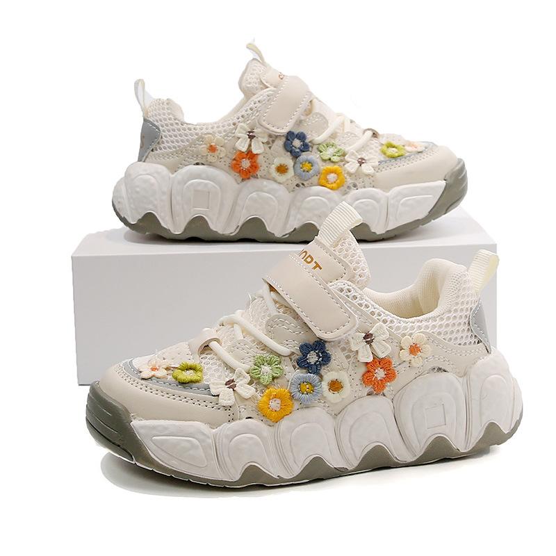スニーカー キッズ 女の子 花飾り付き スポーツシューズ 子供靴 通学履き 運動靴 軽量 通気性 クッション性 滑り止め 7歳 8歳 9歳 10歳 11歳 12歳 春秋 ベージュ ピンク