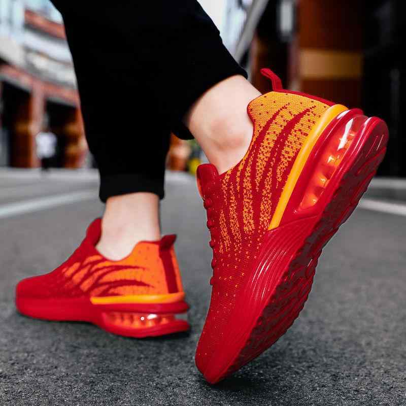 スニーカー メンズ 男性用 ランニングシューズ スポーツシューズ 運動靴 通気性 メッシュ 蒸れにくい 普段使い 街歩き ローカット 厚底 黒 ブラック 赤 レッド 青 ブルー