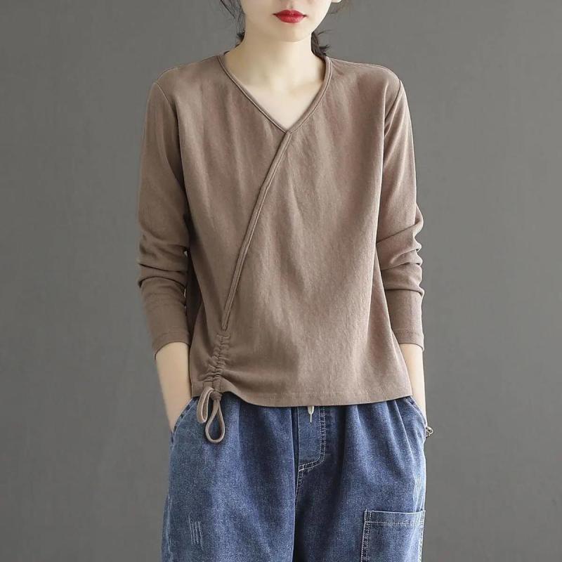 ・カテゴリ: Tシャツ・スタイル: 通勤風・主な素材: ポリエステル80-90%・柄: 無地・袖丈: 長袖・版型: ワイドシルエット・ネックライン: Vネック・流行要素: ステッチ・カラー展開: ブラック、黄色、カーキ、ホワイト・サイズ展開: S、M、L、XL、2XL、3XL、4XL