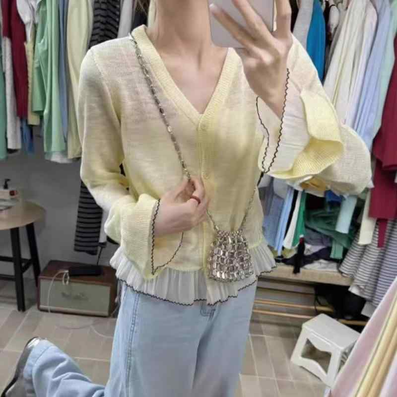 Other - ニット カーディガン レディース Vネック 切り替え デザイン 長袖 喇叭袖 薄手 防晒 トップス 春夏 気質 通勤 スタイル セットアップ 腈纶 PVC 素材 灰 黄色 緑 色 無袖 風 优雅 ニットウェア 女性用 薄型 開衫 ピンク 米白 紫 ブルー