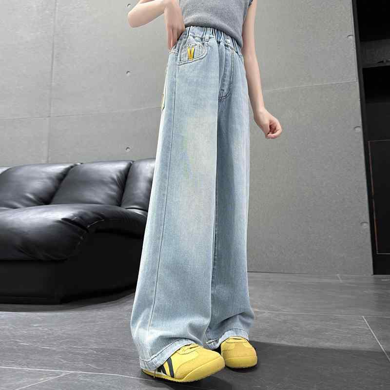 子供用ジーンズ ガールズデニムパンツ 薄手 中小学生 ストレートパンツ 浅ブルー アルファベット柄 B類..