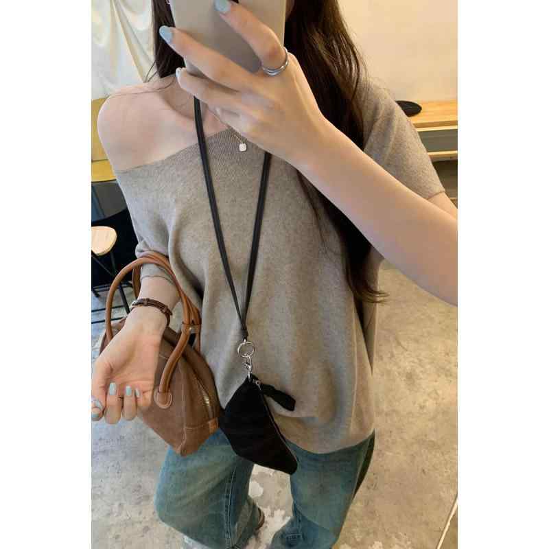 ニット レディース ゆったり 一字肩 ドルマンスリーブ トップス 秋冬 通勤 韓国風 ポリエステル 無地 ..