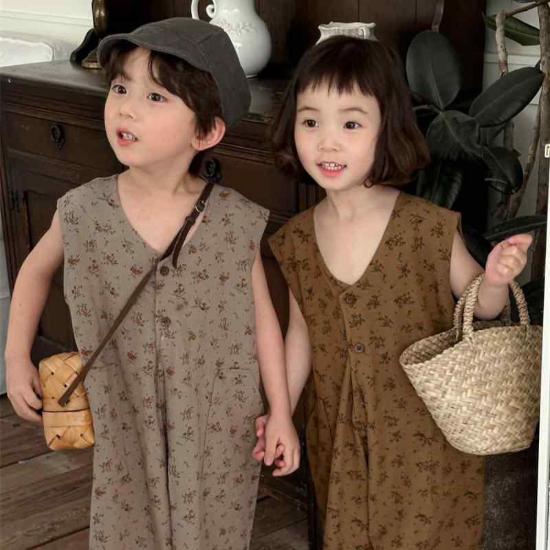 ・スタイル: 韓国風・生地: 綿・安全等級: B類・パンツ丈: 七分丈・主な素材: 綿80%・対象: 子供・対象年齢: 3～8歳 (100～140cm)・種類: ロンパース・股部分: クローズ・生地加工: 柔らか加工・柄: 花柄・モデル写真: 実写・要素: 田園、可愛い、流行・ステッチ密度: 12～14針/3cm・糸くず処理: 主要部位処理済み・ウエスト: ハイウエスト・カラー: カーキ色、黄土色・対応身長: 80cm、90cm、100cm、110cm、120cm、130cm、140cm・製品カテゴリ: 子供用パンツ