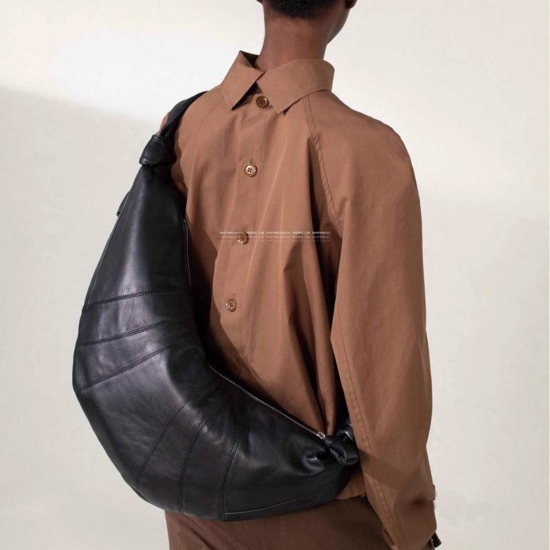 ショルダーバッグ レディース 本革 羊革 クロワッサンバッグ ホーボーバッグ バケツ型バッグ 大容量 60..