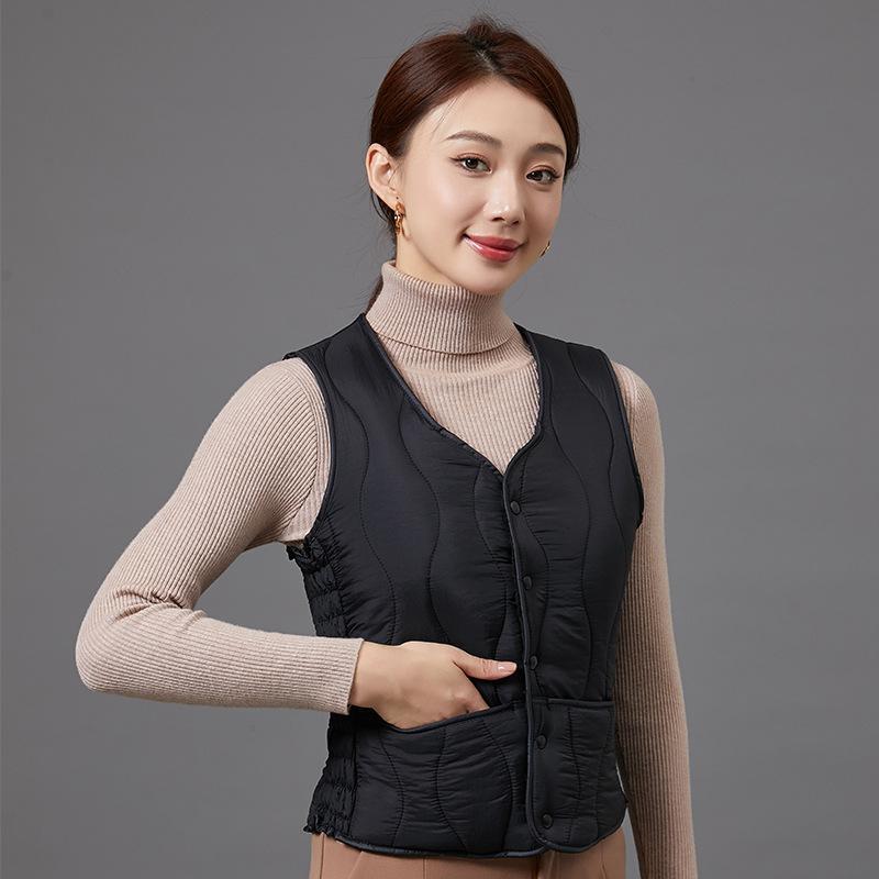 ダウンベスト レディース 秋冬 Vネック ショート丈 中綿入り あったか 通勤 アウター 米白 黒 赤