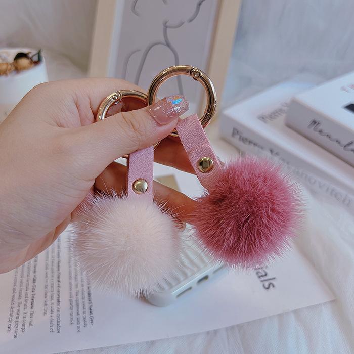 キーホルダー レディース ミンクファー ポンポン バッグチャーム キーリング アクセサリー 淡いピンク ホワイト ブラック ピンク系 イエロー カーキ グレー パープル ネイビー レッド