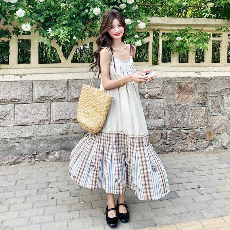 ワンピース レディース かわいい ガーリー 格子柄 ストライプ 切り替え キャミソールワンピース 膝丈 ポリエステル 高腰 Aラインワンピース 春夏 カーキ色